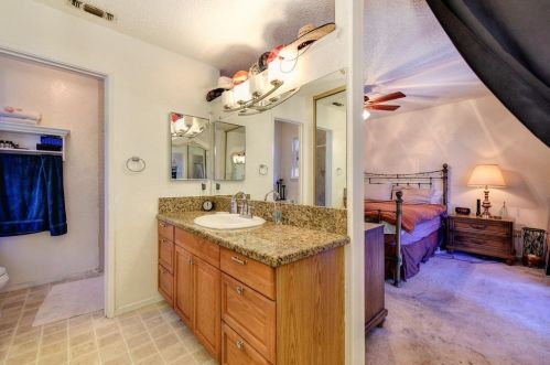 11029 Chemo River Ct, Rancho Cordova CA  95670-2703 exterior