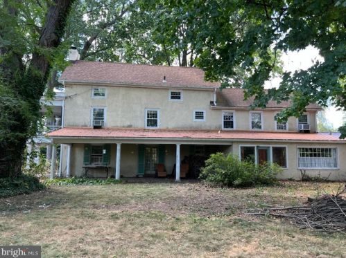 224 Orchard Ln, Norristown, PA 19401-1312