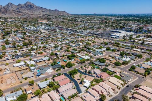 8112 10 Pl, Phoenix AZ 85014-1253 exterior