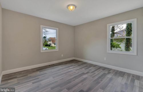 561 Charleston Rd, Willingboro NJ  08046-1768 exterior