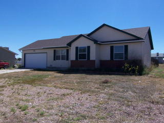 136 Del Rio Dr, Pueblo CO  81007-2768 exterior