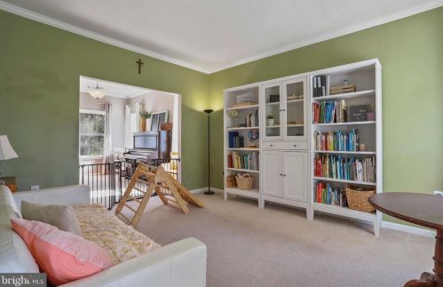 436 Spyglass Hill Dr, Charles Town WV  25414-4053 exterior