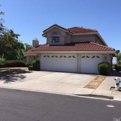 701 Britannia Dr, Vallejo, CA 94591-7030