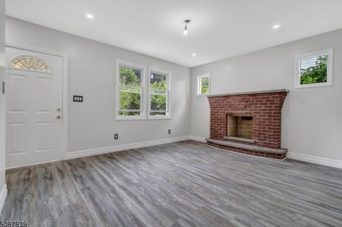 16 Dayton Cres, Bernardsville NJ  07924-2704 exterior