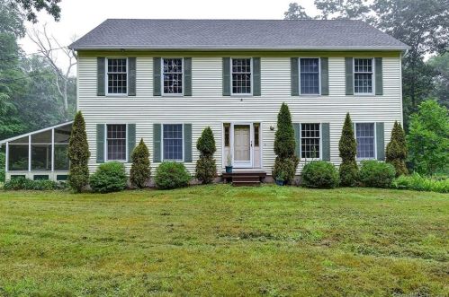 725 Old Colchester Rd, Colchester, CT 06420-3749