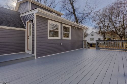 115 La Grande Ave, Fanwood NJ  07023-1556 exterior