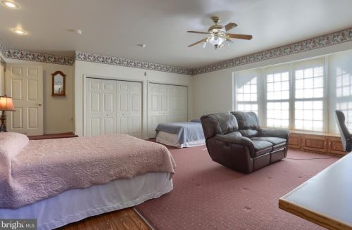 1969 Millport Rd, Lancaster PA  17602-4117 exterior