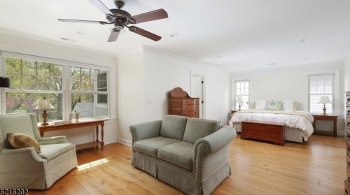 211 Seneca Pl, Westfield NJ  07090-4335 exterior