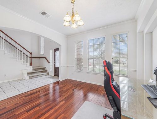 7214 Leens Lodge Ln, Humble, TX 77346-3214