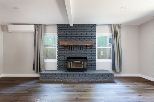 15649 Spunky Canyon Rd, Santa Clarita CA  91390-4904 exterior