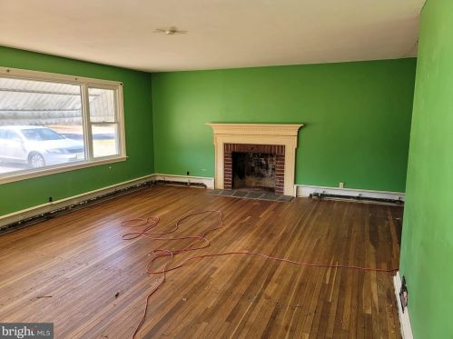 25 Chippewa Trl, Browns Mills NJ 08015-6458 exterior