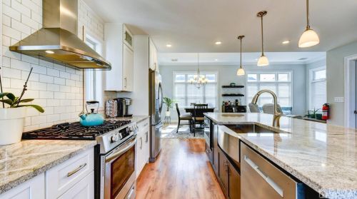 5 Fort Ave, Pelican Island NJ  08751-1512 exterior