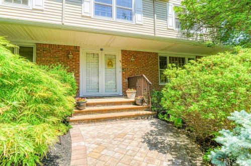 54 Buffalo Run, East Brunswick, NJ 08816-5029