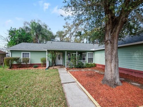520 Astoria Dr, Deland, FL 32724-3080