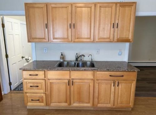1227 Lawe St, Green Bay, WI 54301-3424