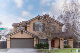 10180 Dearing Ave, Fresno, CA 93730-4771
