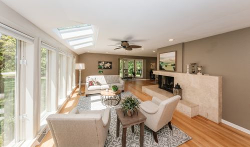 1300 Brown Deer Rd, Milwaukee, WI 53217-1906