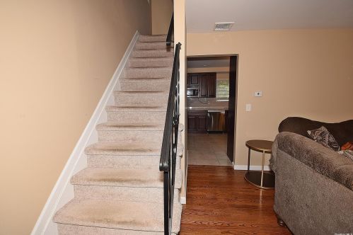 35 Lamont Pl, Babylon, NY 11704-2135
