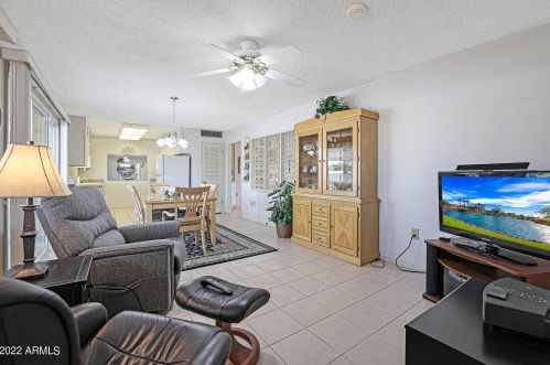 10620 Oak Rdg Dr, Sun City AZ 85351-1653 exterior