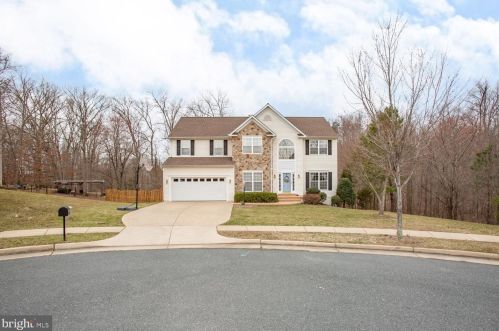 1005 Oakwood Ct, Fredericksburg, VA 22401-6224