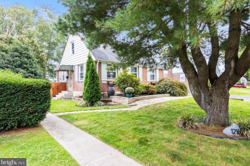 1216 Essex Ave, Woodlyn, PA 19094-1701