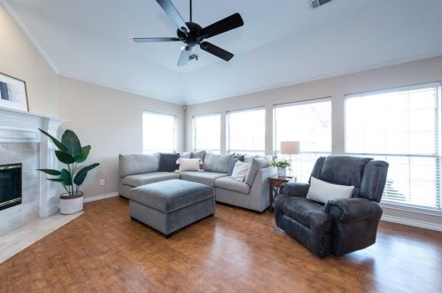 3320 Cooper Br, Denton TX  76209-7906 exterior