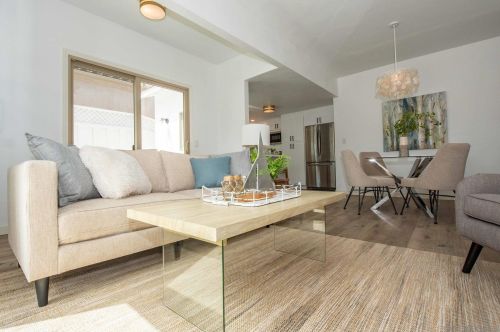 1704 Ebers St, San Diego CA  92107-3504 exterior