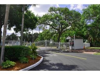 2126 Oahu Dr, Tarpon Springs FL  34691-3624 exterior