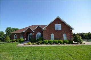 3009 Edgemont Dr, Clarksville, TN 37043-2826