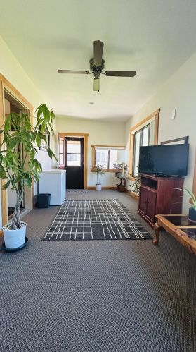 1427 Avon St, La Crosse WI  54603-2406 exterior