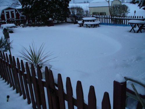 3970 Valley View Rd, Zanesville OH  43701-8738 exterior