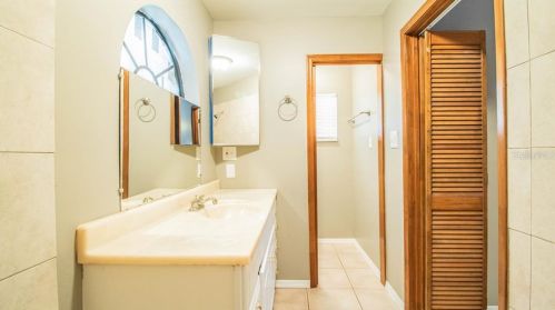 28 Cedar Dr, Davenport FL 33837-9783 exterior