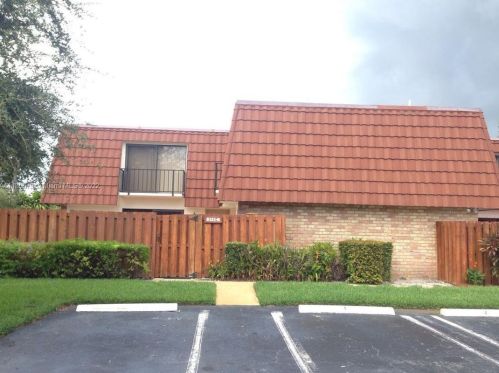 3121 San Fernando Dr, Delray Beach, FL 33445-6713