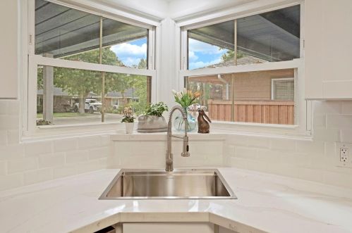 13 Sunset Dr, Lodi CA  95240-2813 exterior