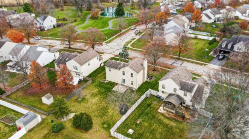 122 Wyckshire Dr, Pataskala OH  43062-7345 exterior