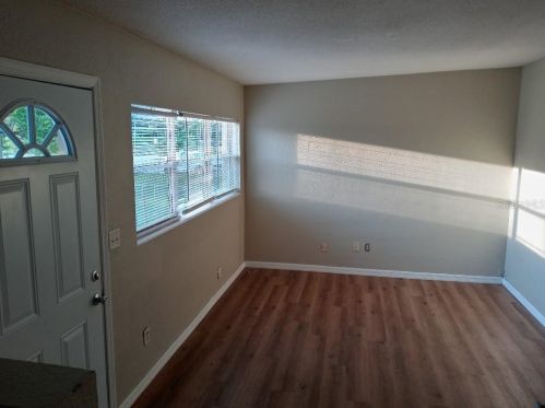 113 Country Club Cir, Sanford, FL 32771-4163