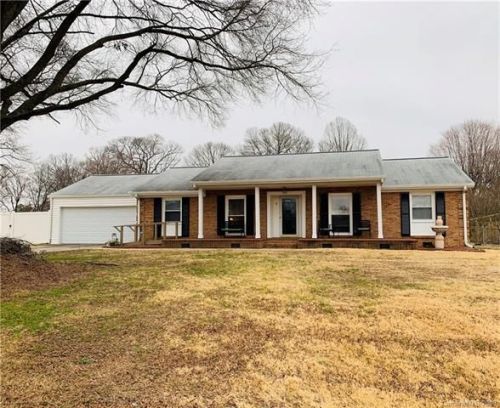220 Pine Valley Rd, Salisbury, NC 28147-8048