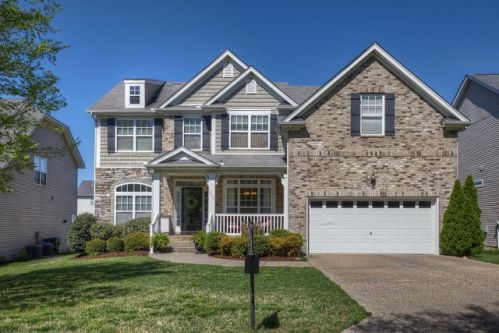 1409 Peppermint Ln, Nolensville, TN 37135-9808