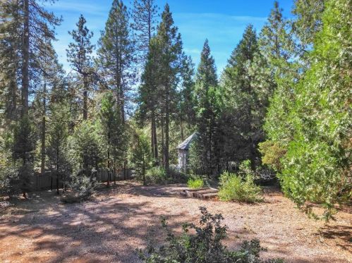 12881 Chatsworth Ln, Grass Valley CA  95945-9739 exterior