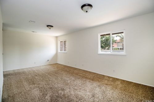 1754 Somerset Ln, Redlands CA  92374-5561 exterior