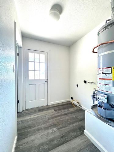 7076 Barbera Ave, Winton CA  95388-9302 exterior