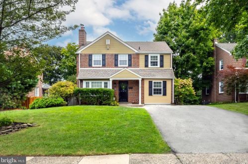 1733 Hawthorne Ave, Pittsburgh, PA 19083-1626