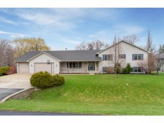 1140 Ran Lie St, Oshkosh, WI 54904-7750