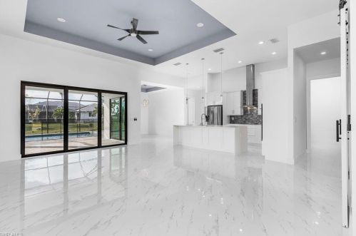 908 14th Ave, Cape Coral, FL 33909-0015