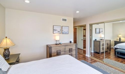 30065 Villa Alturas Dr, Temecula CA  92592-2105 exterior