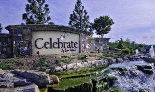183 Long Point Dr, Fredericksburg, VA 22406-5451