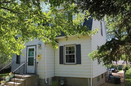 1207 Kilian Blvd, Saint Cloud, MN 56304-1646