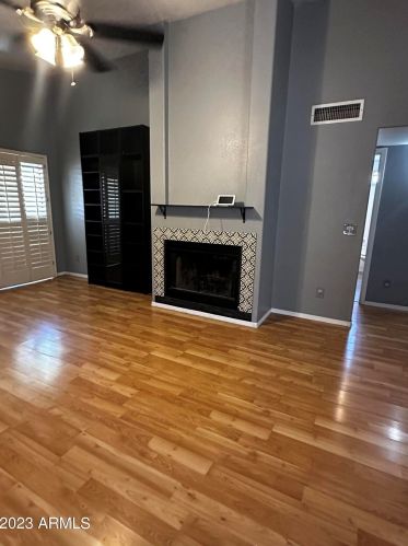 12025 79th Dr, Peoria, AZ 85345-1321