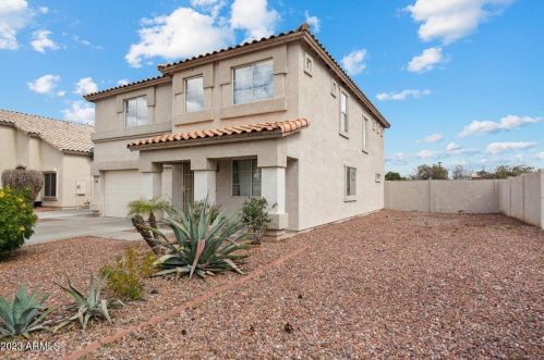 5933 73rd Dr, Glendale, AZ 85303-4741