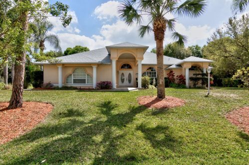 772 Crystal Mist Ave, Sebastian, FL 32958-6145